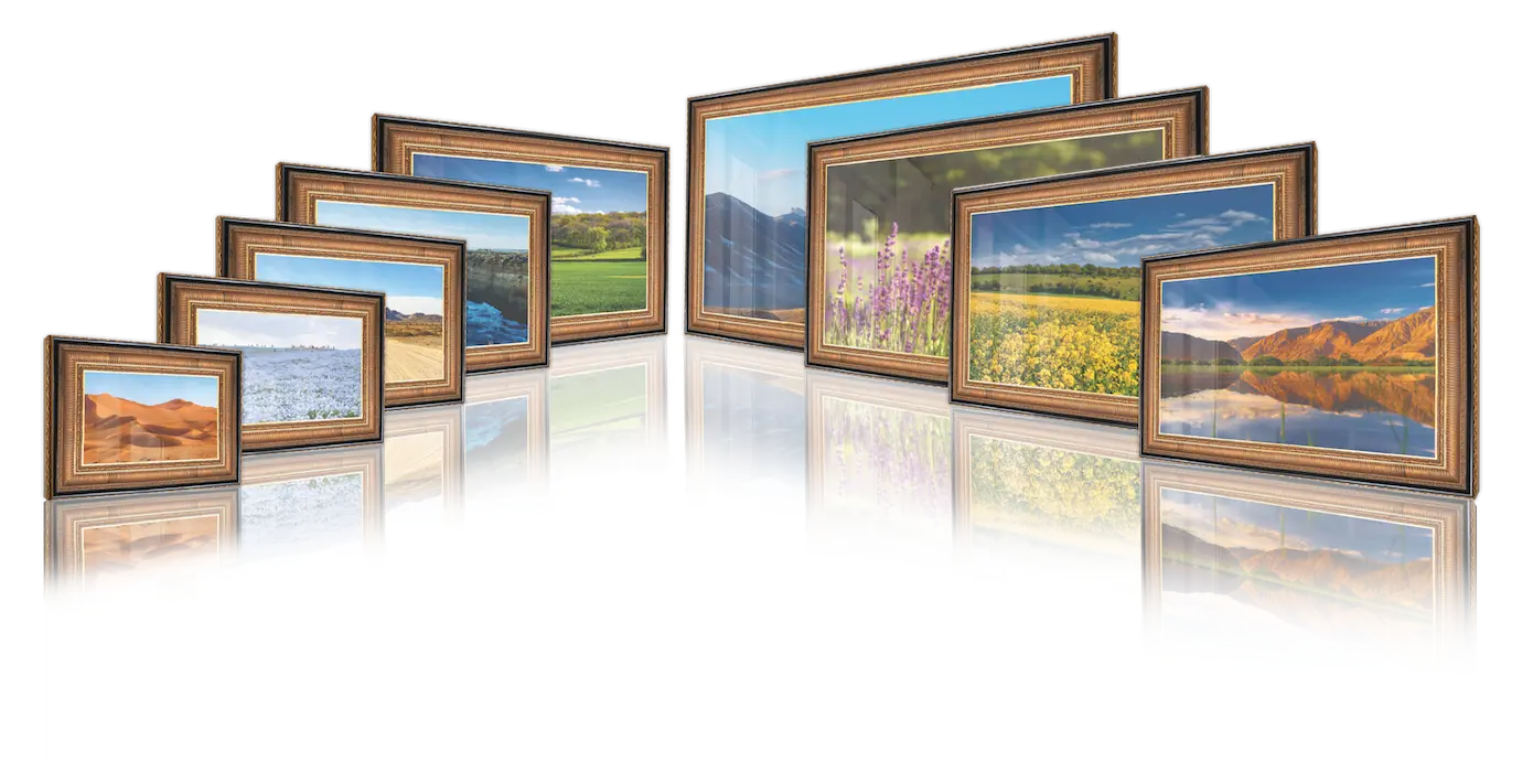 Colección de televisores con espejo enmarcado en diferentes tamaños mostrando varios escenarios hermosos.