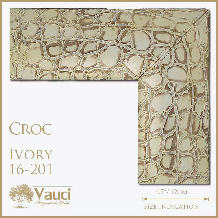 Croc ivory vauci frame with its size indication on a white background.