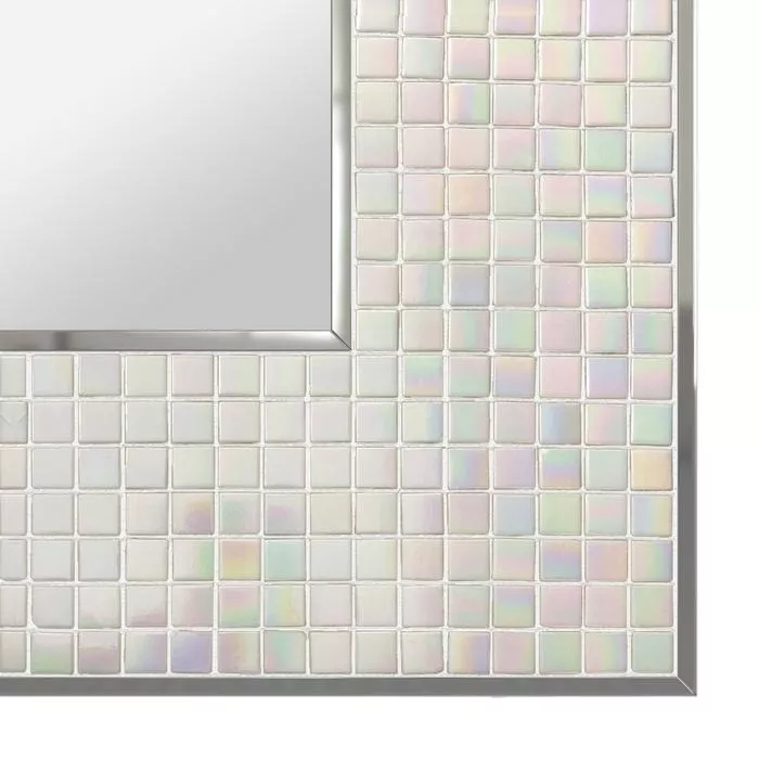 Modern led mirror with a Pearl Sea frame design from Fujairah.