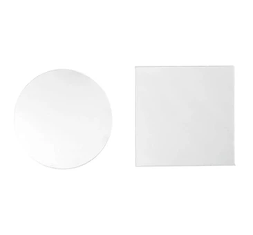 Círculo blanco y forma cuadrada.